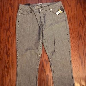 Crown & Ivy striped crop pants